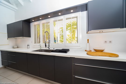 VILLA EDEN VIEW KITCHEN & DINING AREA 13