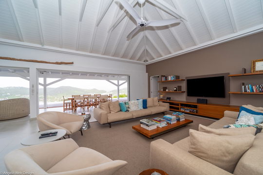 VILLA EDEN VIEW LIVING AREA 1