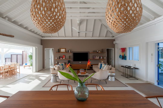 VILLA EDEN VIEW LIVING AREA 5