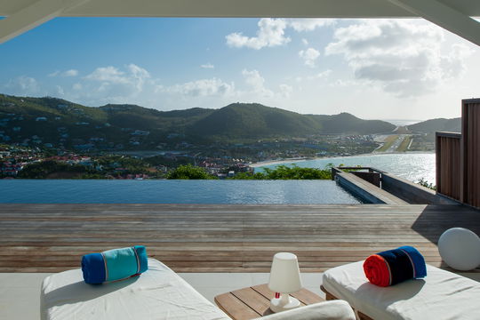 VILLA EDEN VIEW POOL & TERRACE 14