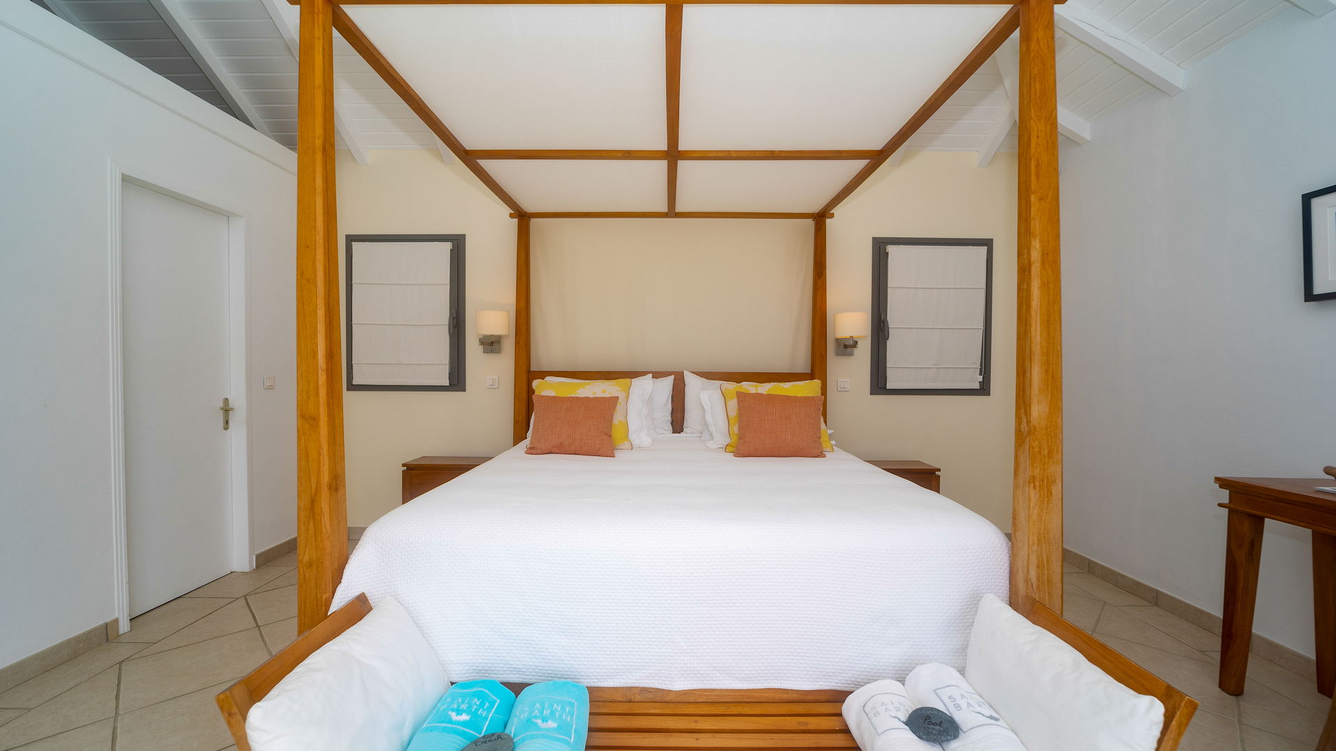 BEDROOM 1