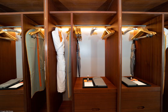 VILLA NINA BEDROOM2 8