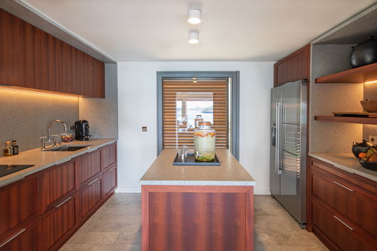 VILLA NINA KITCHEN & DINING AREA 4