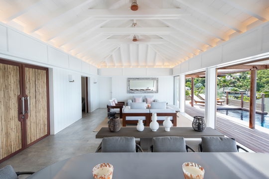 VILLA NINA KITCHEN & DINING AREA 6