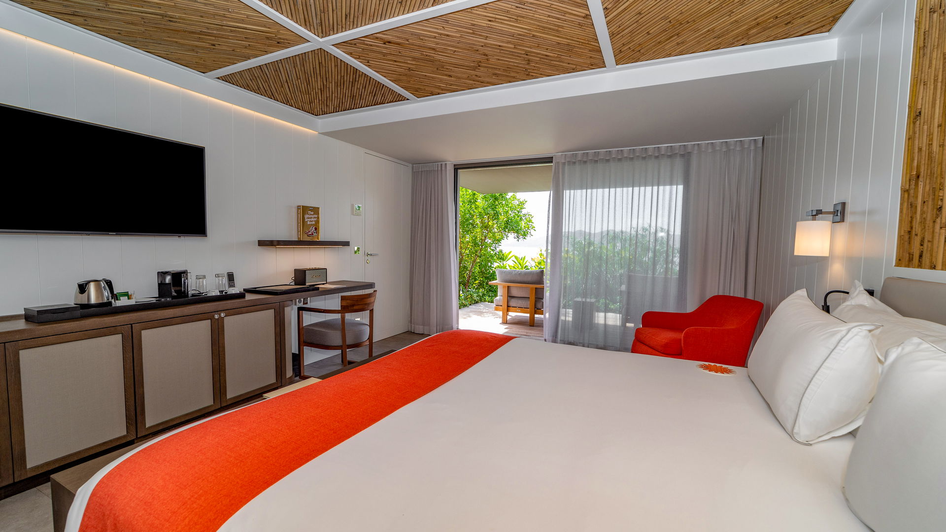 BEDROOM 4