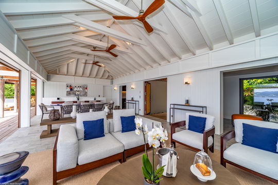 VILLA MARIA LIVING AREA 4
