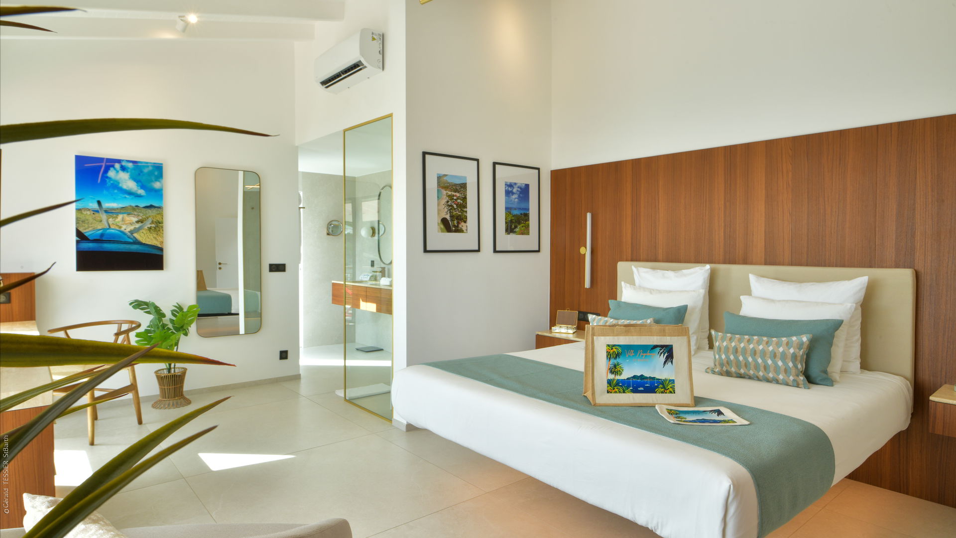 BEDROOM 2