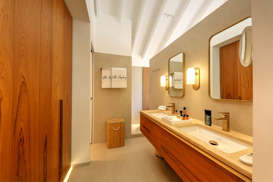 VILLA NAGABAAJA BEDROOM4 7
