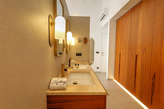 VILLA NAGABAAJA BEDROOM4 9