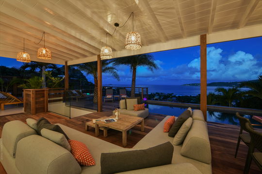 VILLA NAGABAAJA BY NIGHT 4