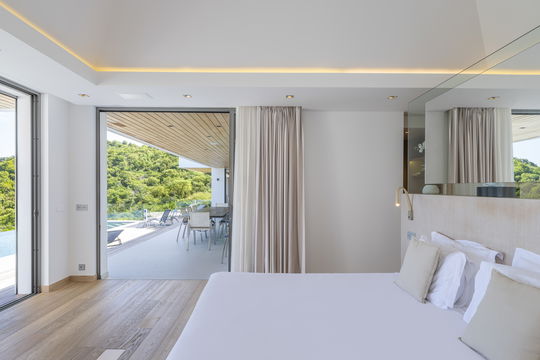 VILLA LOUKOKO BEDROOM2 5