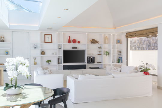 VILLA LOUKOKO LIVING AREA 2