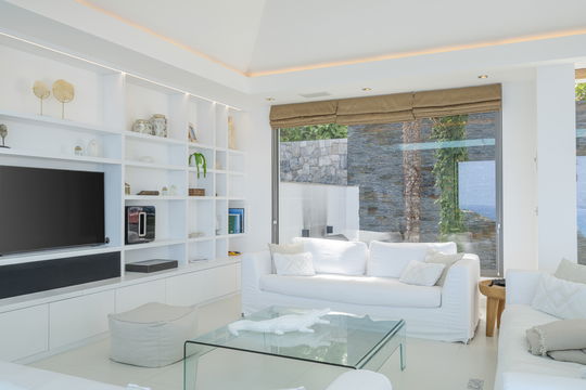 VILLA LOUKOKO LIVING AREA 3