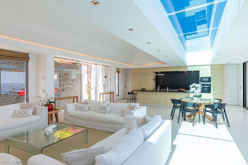 VILLA LOUKOKO LIVING AREA 5