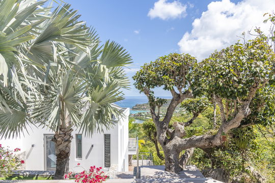 VILLA LOUKOKO OUTDOORS 7