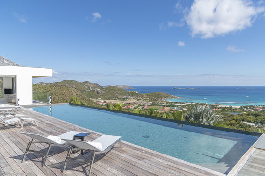 VILLA LOUKOKO POOL & TERRACE 7