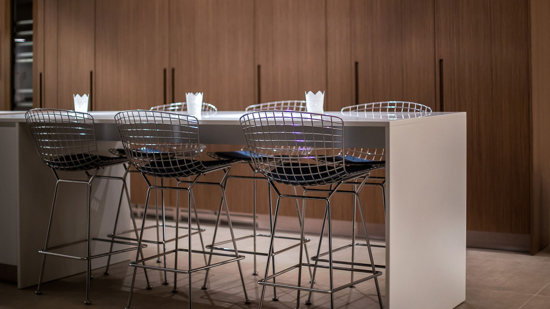 KITCHEN & DINING AREA