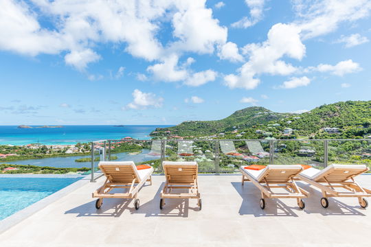 VILLA OISEAU BLEU POOL & TERRACE 4