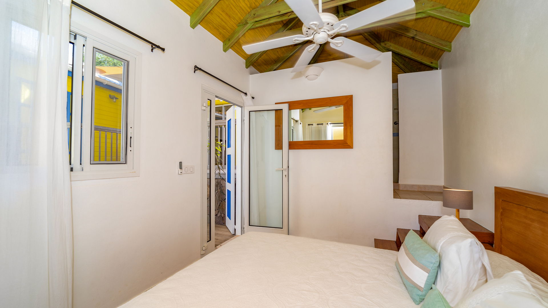 BEDROOM 1