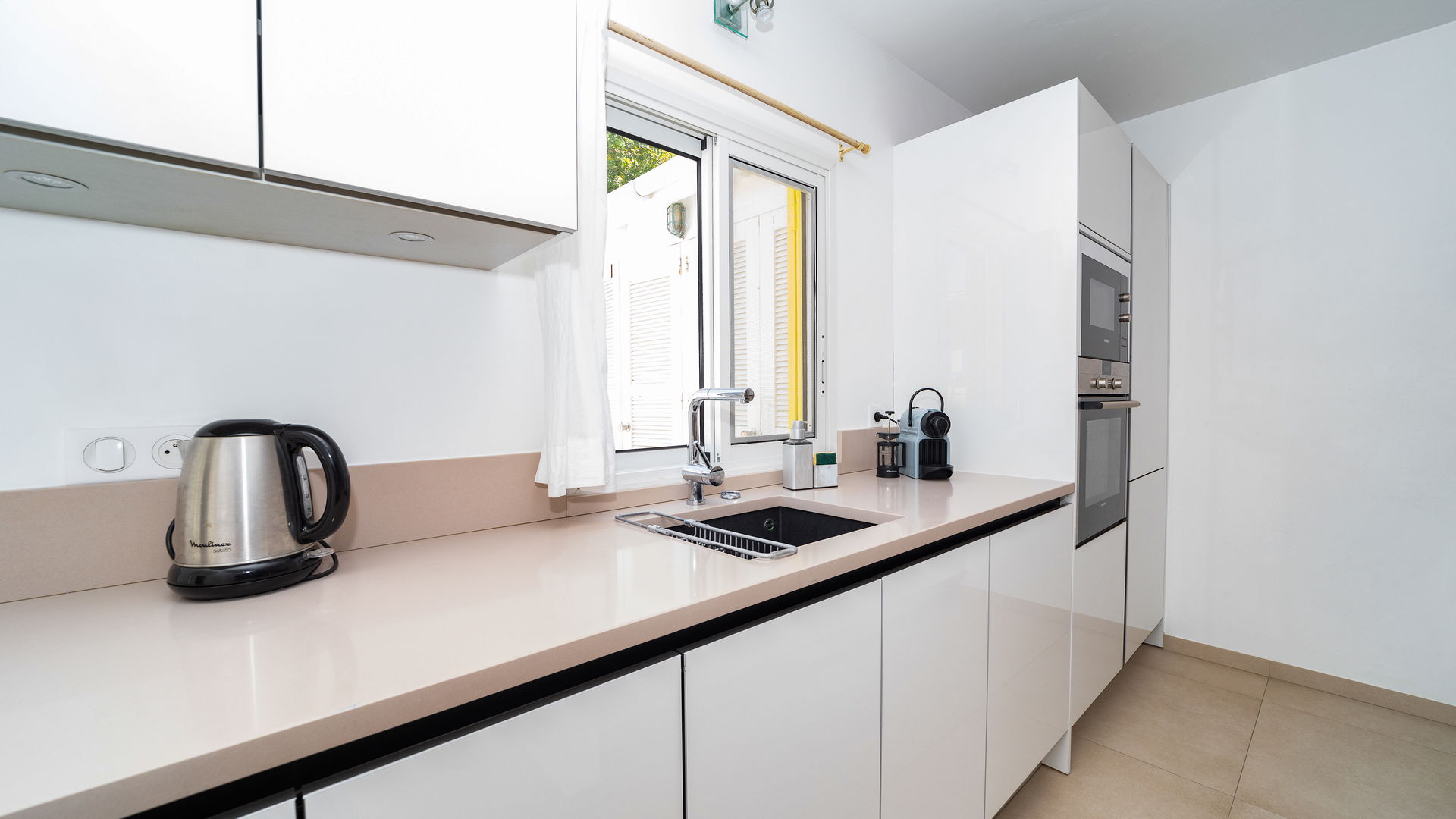 LIVING AREA & KITCHEN