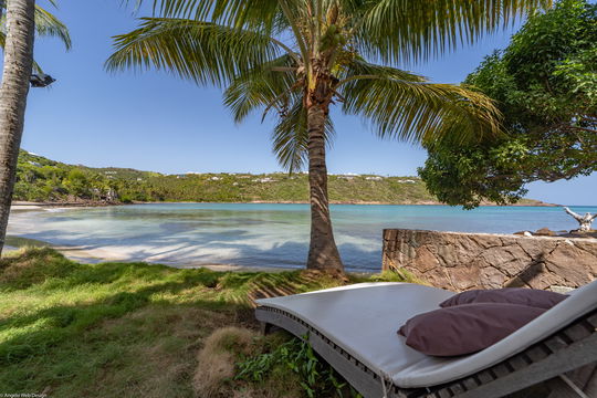 VILLA LO D'AMOUR ON THE BEACH 6