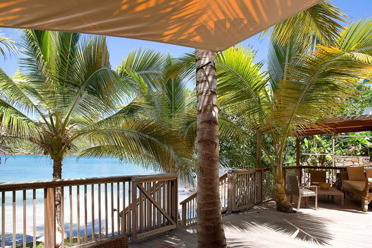 VILLA LO D'AMOUR OUTDOOR LOUNGE AREA 6