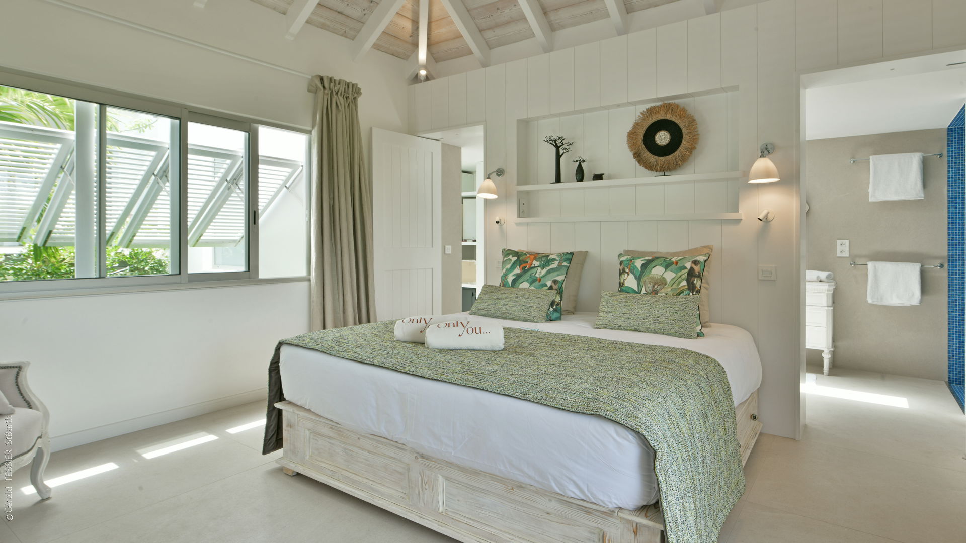 BEDROOM 1