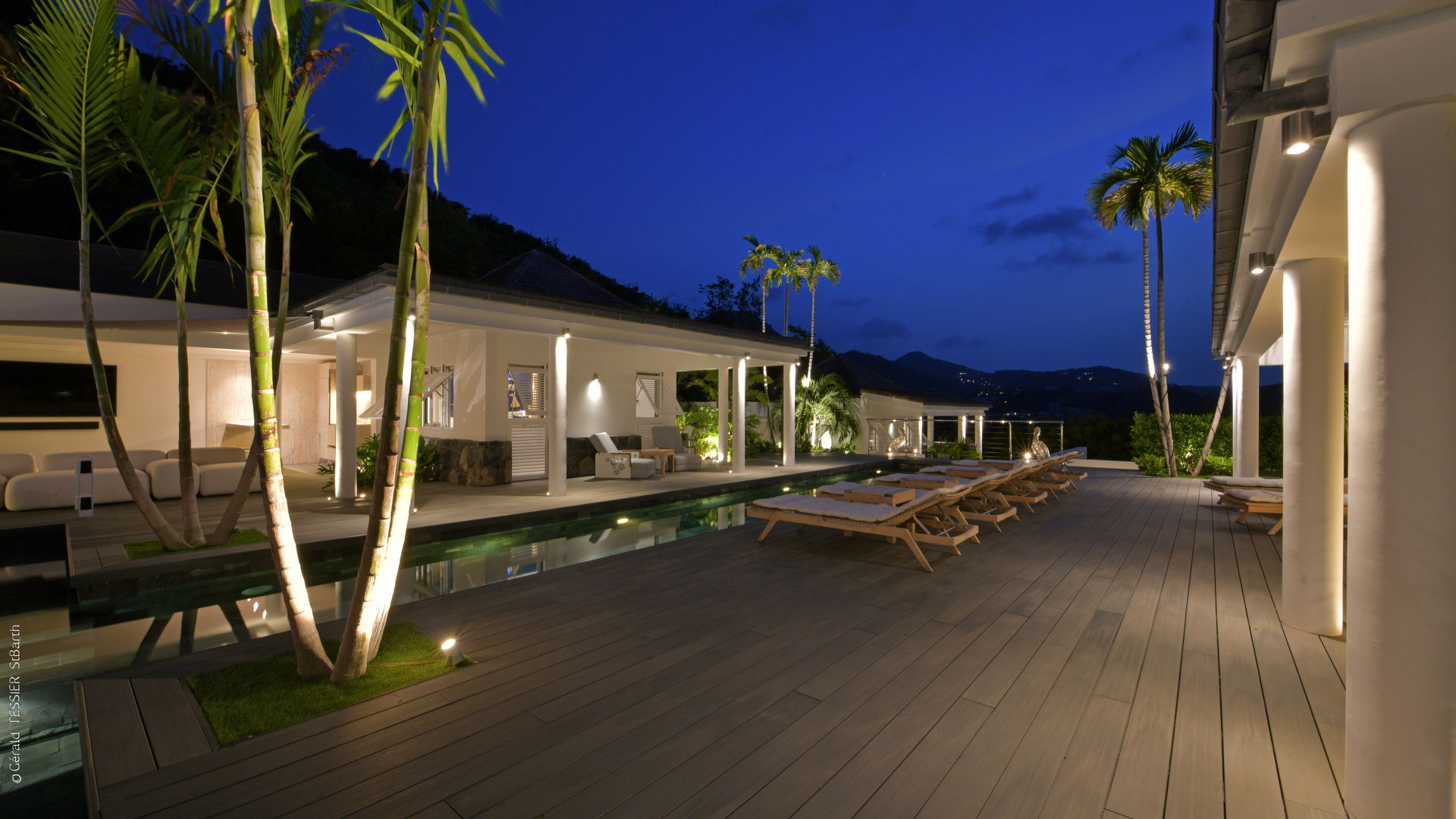 BY NIGHT