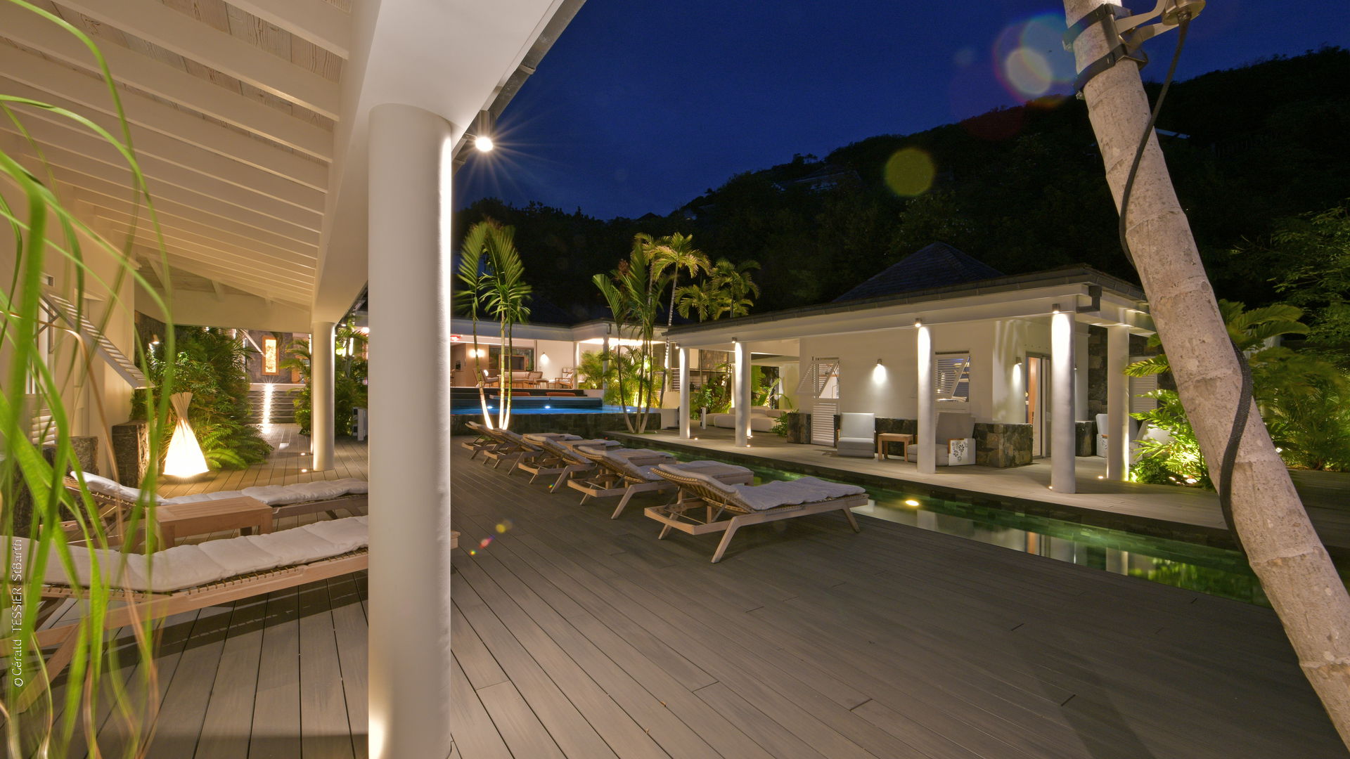 BY NIGHT