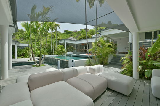 VILLA ONLY YOU OUTDOOR LOUNGE AREA 3