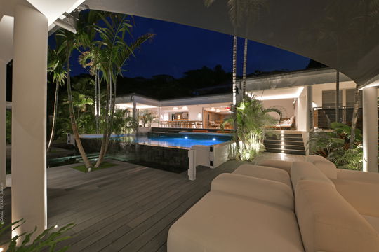 VILLA ONLY YOU OUTDOOR LOUNGE AREA 4