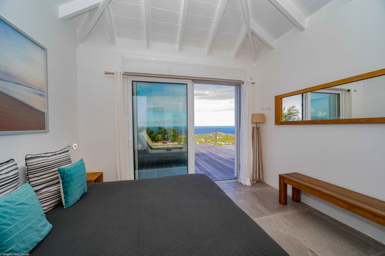 VILLA LA VUE BEDROOM1 3