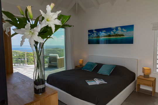 VILLA LA VUE BEDROOM2 1