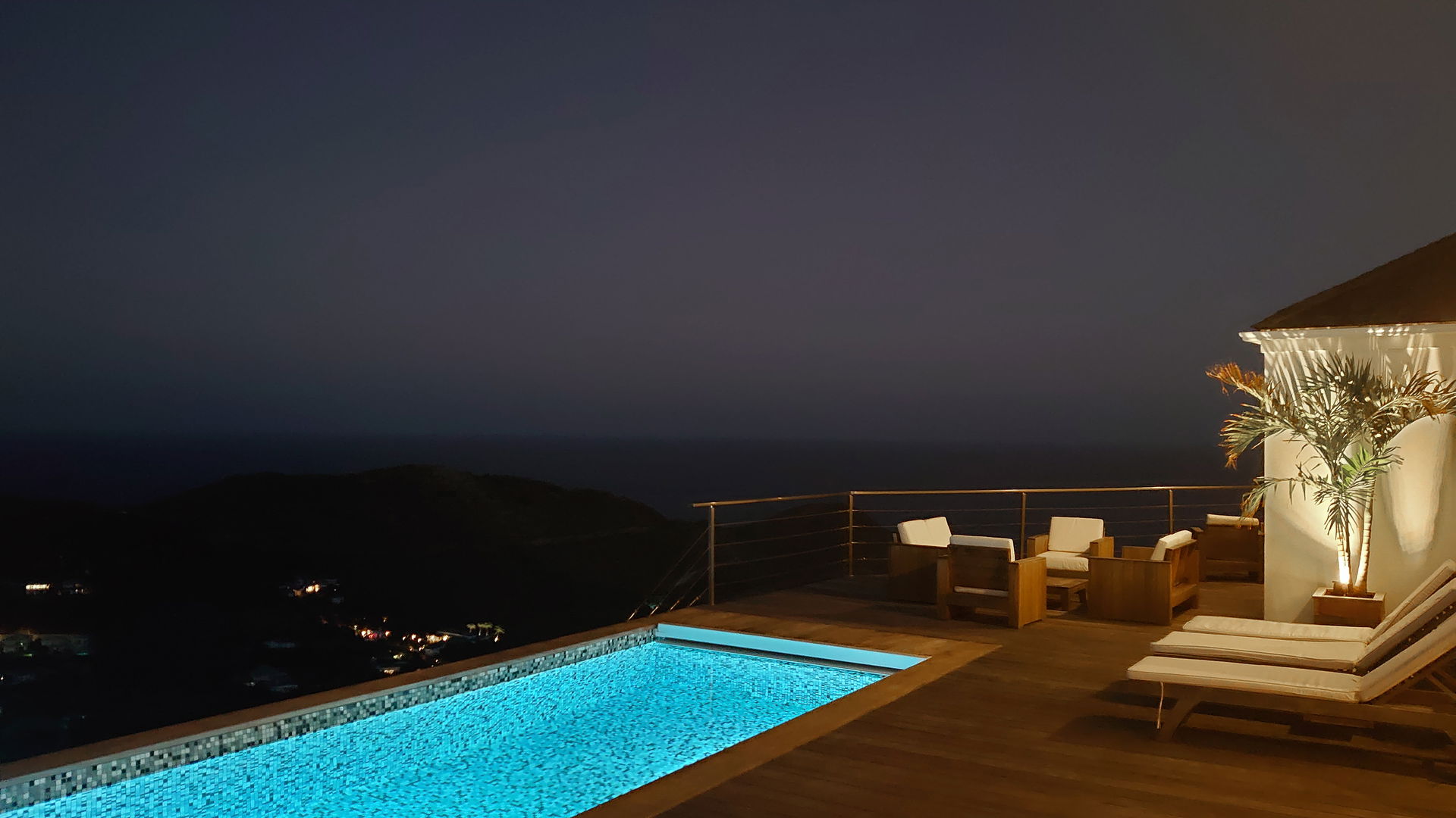 BY NIGHT