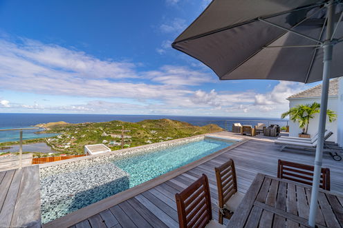 VILLA LA VUE POOL & TERRACE 3