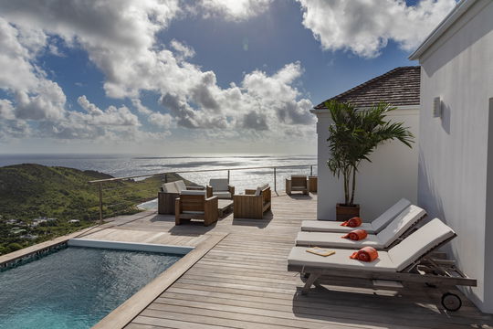 VILLA LA VUE POOL & TERRACE 7