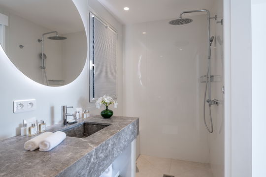 VILLA BEL AIR BEDROOM1 4