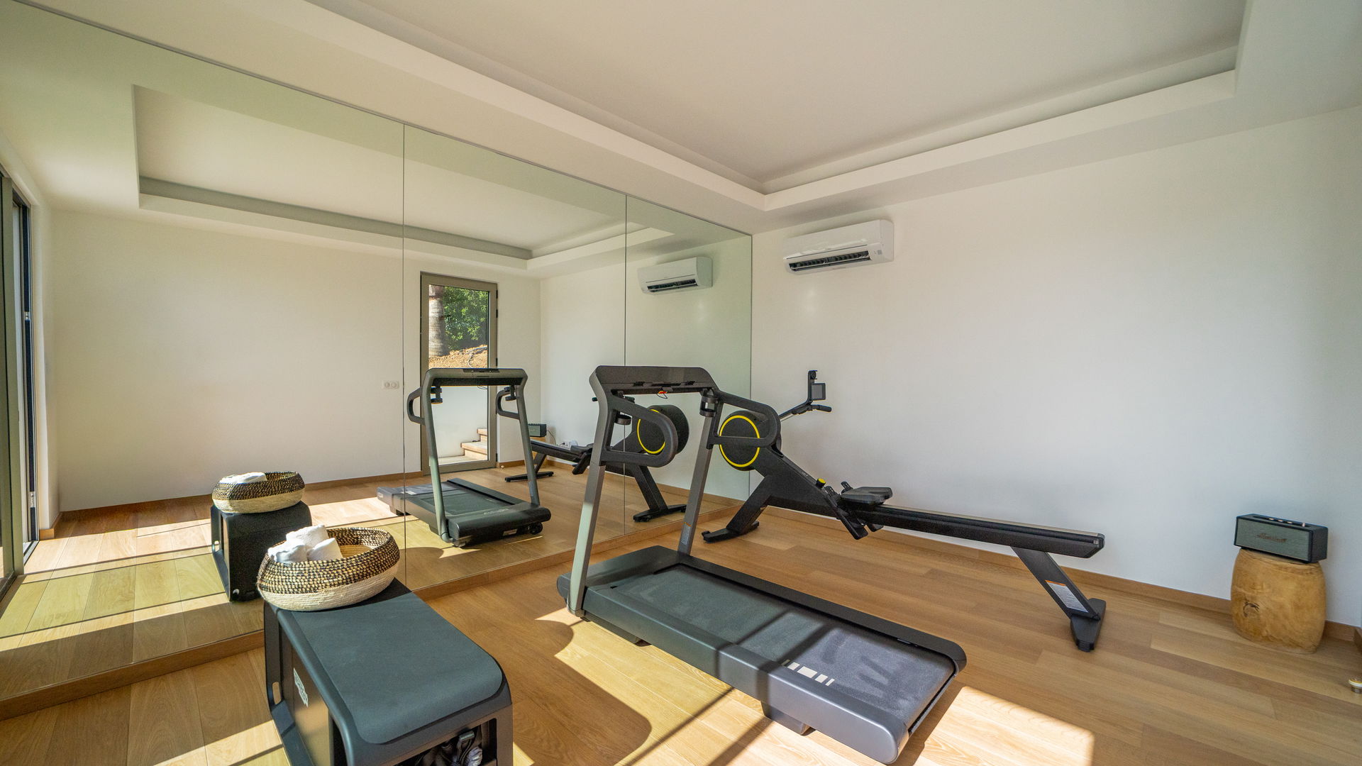 FITNESS AREA