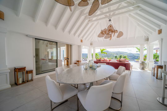 VILLA BEL AIR KITCHEN & DINING AREA 3