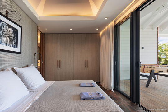 VILLA JSA BEDROOM1 2