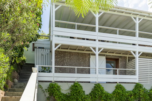 VILLA MARIGOT BAY OUTDOORS 1