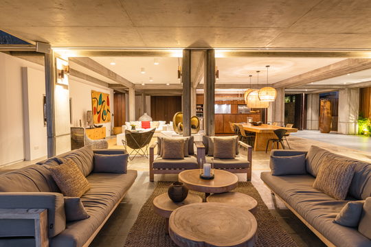 VILLA TAINOS BY NIGHT 9