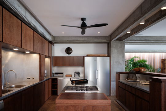 VILLA TAINOS KITCHEN & DINING AREA 8