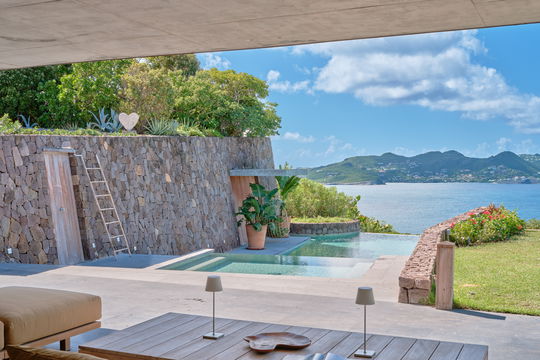 VILLA TAINOS OUTDOOR LOUNGE AREA 3