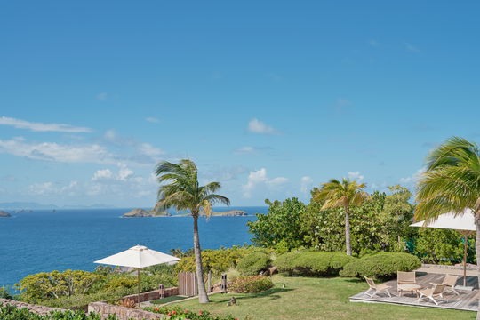 VILLA TAINOS OUTDOORS 1