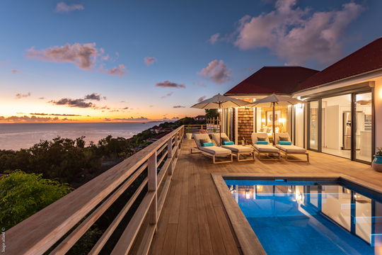 VILLA KAILIO BY NIGHT 5