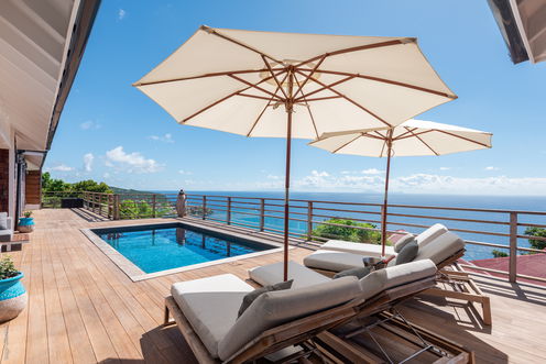 VILLA KAILIO POOL & TERRACE 2