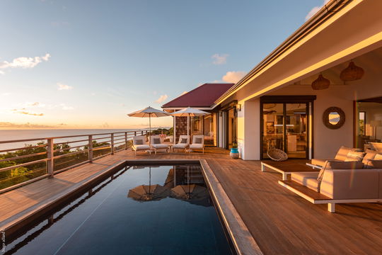 VILLA KAILIO POOL & TERRACE 7