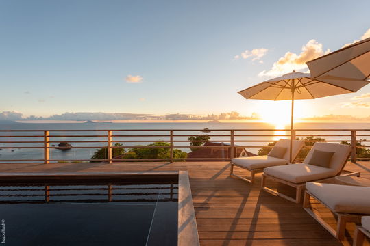 VILLA KAILIO POOL & TERRACE 8