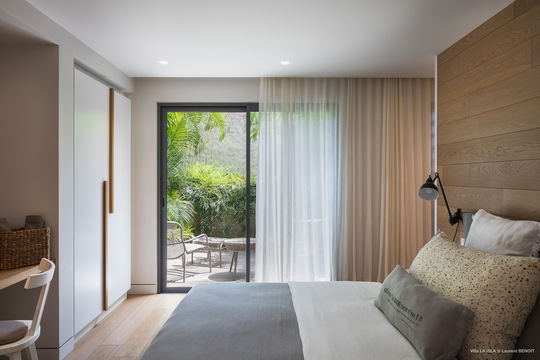 VILLA LA ISLA BEDROOM2 1